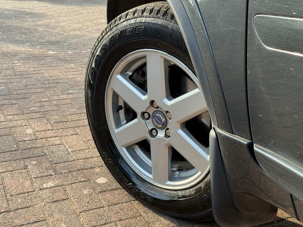 Volvo XC90 Suv 2.4 D5 Es 201414 Blue #9