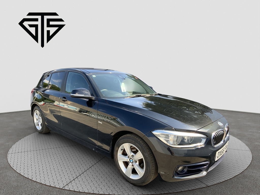 BMW 1 Series 118D Sports Black