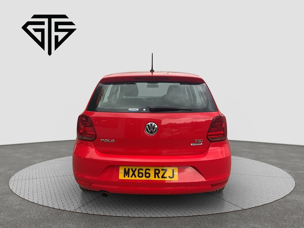 Volkswagen Polo Tsi Trendline Red #4