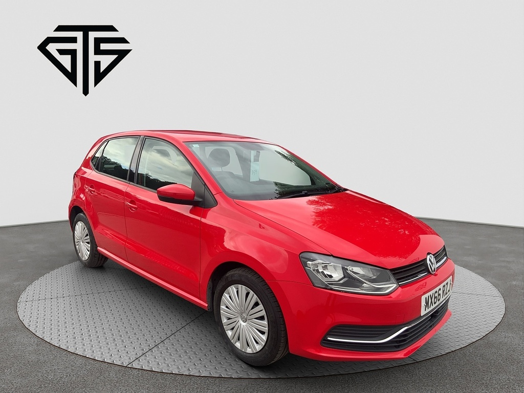 Volkswagen Polo Tsi Trendline Red