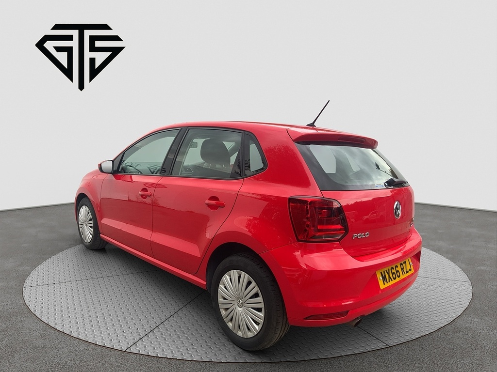 Volkswagen Polo Tsi Trendline Red #5