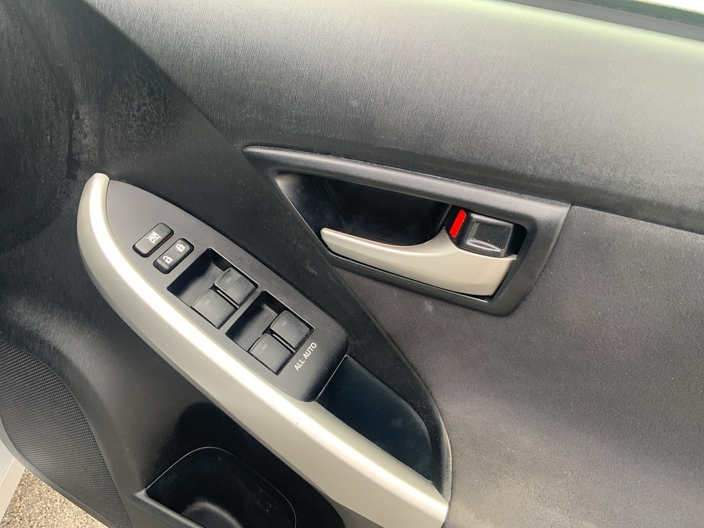 Toyota Prius 1.8 Vvt-h T Spirit Hatchback Hybrid Cvt White #12