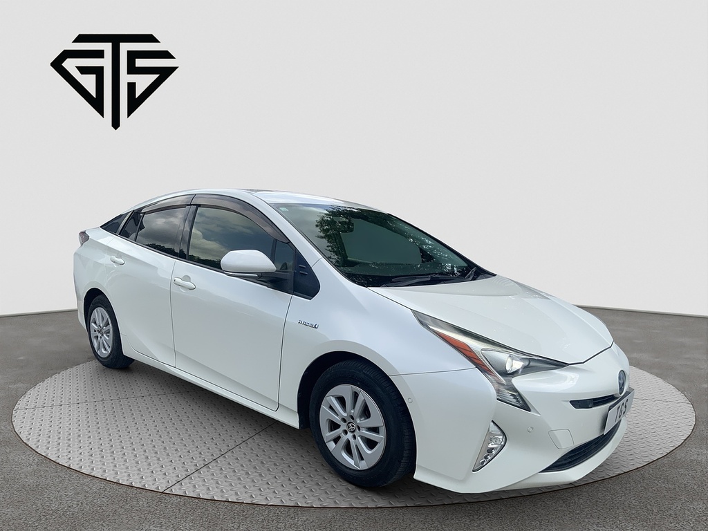 Toyota Prius S Safetyplus