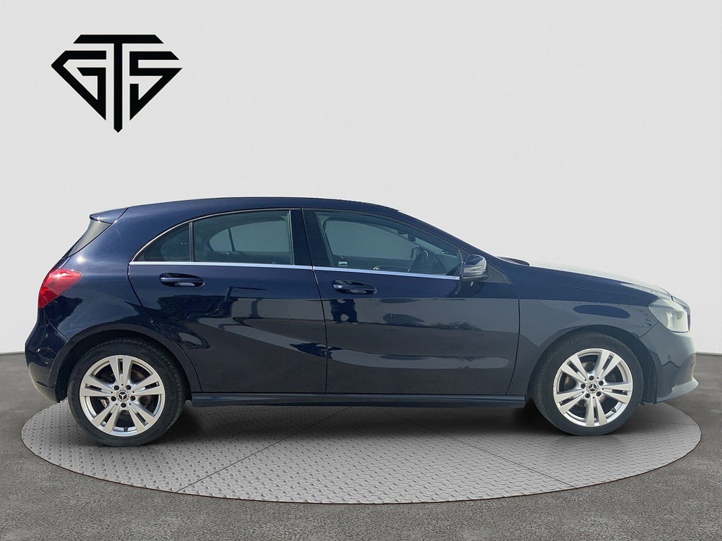 Mercedes-Benz A Class A180d Sport Blue #2