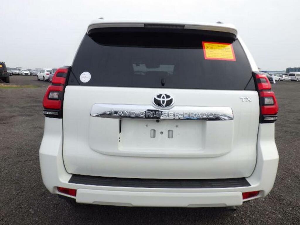 Toyota Land Cruiser 2.8 D-4d Invincible 7 Seats Blue #7