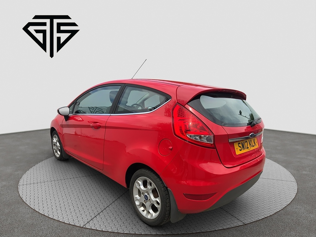 Ford Fiesta Zetec Red #5