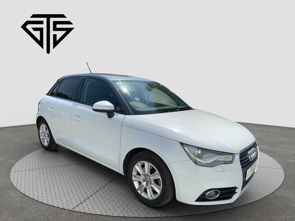 Audi A1 1.2 Tfsi Se White #1