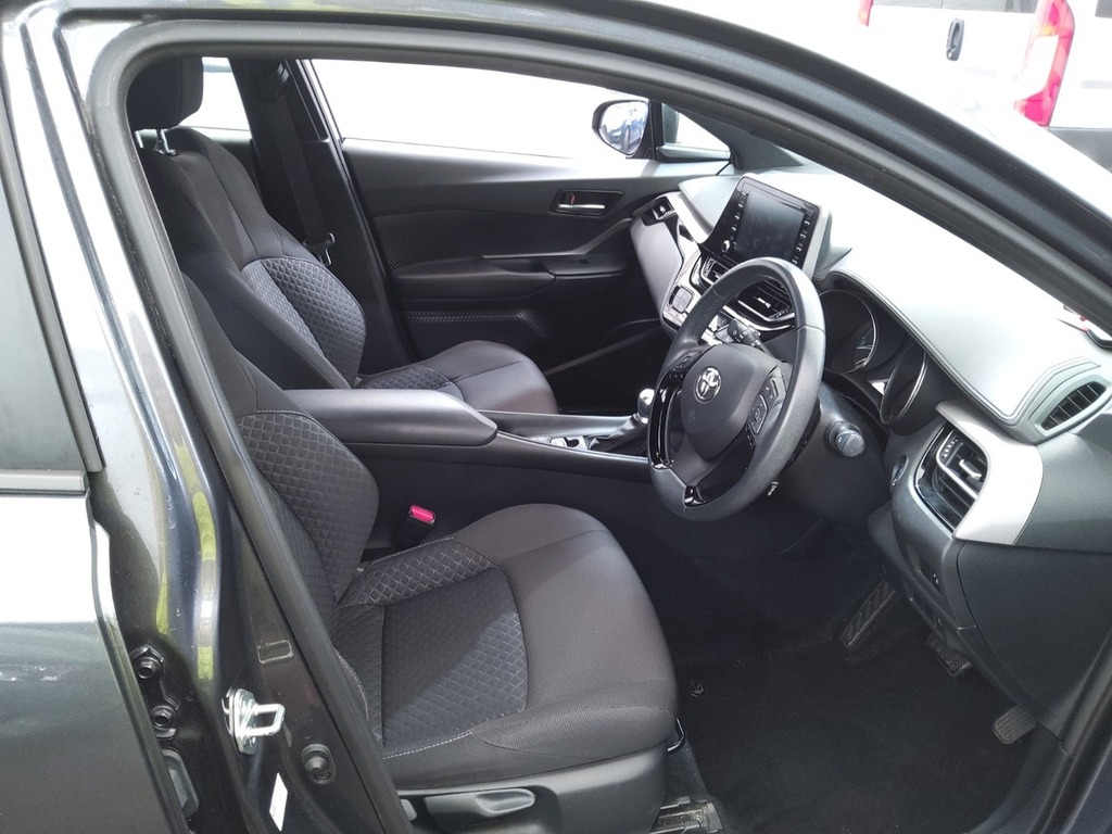 Toyota C-Hr Vvt-h Icon Grey #4