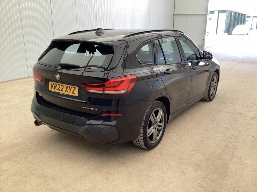BMW X1 25E M Sport Blue #4