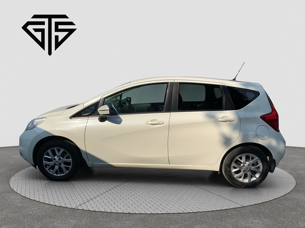 Nissan Note Acenta Premium White #6
