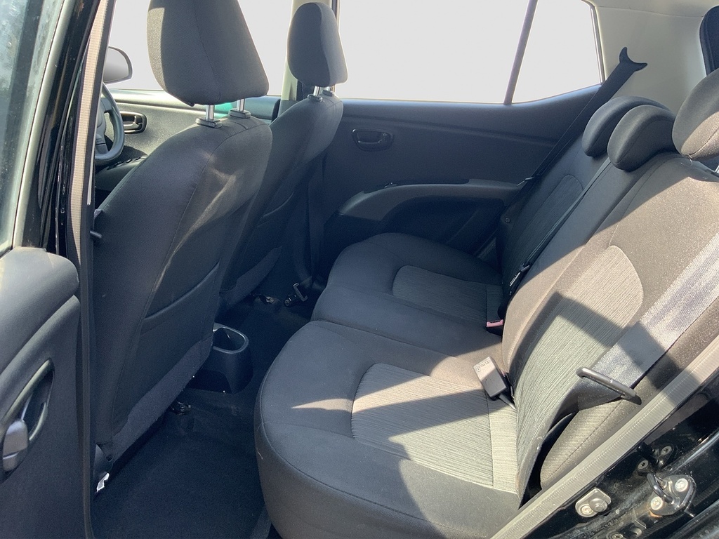 Hyundai I10 Active 5-Door White #18