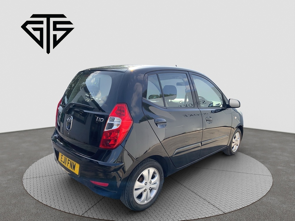 Hyundai I10 Active Black #3