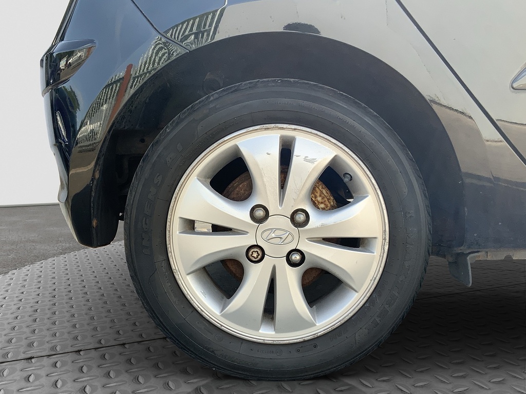 Hyundai I10 Active 5-Door White #23