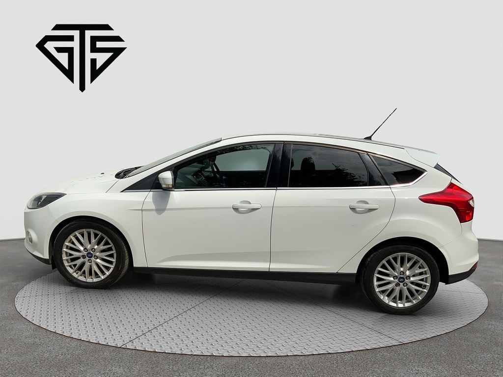 Ford Focus T Ecoboost Zetec White #6