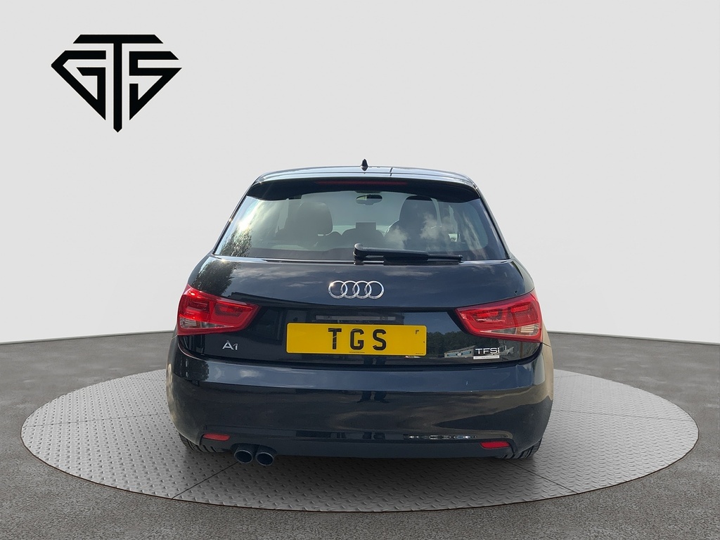 Audi A1 Sportback 1.4Tfsi Black #4
