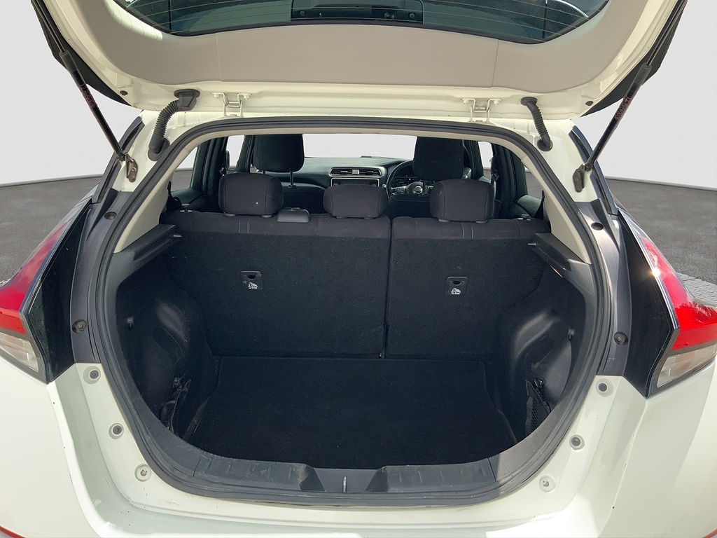 Nissan Leaf 40Kwh N-connecta Hatchback 150  #19