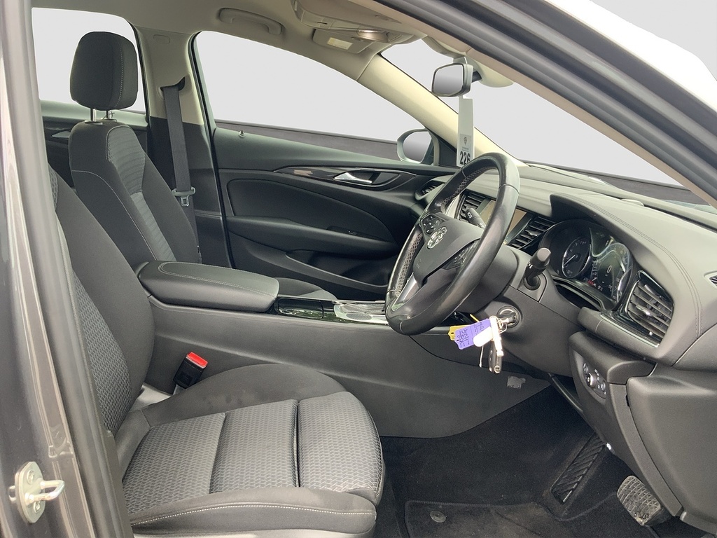 Vauxhall Insignia 1.5 Turbo D Se Edition Red #11