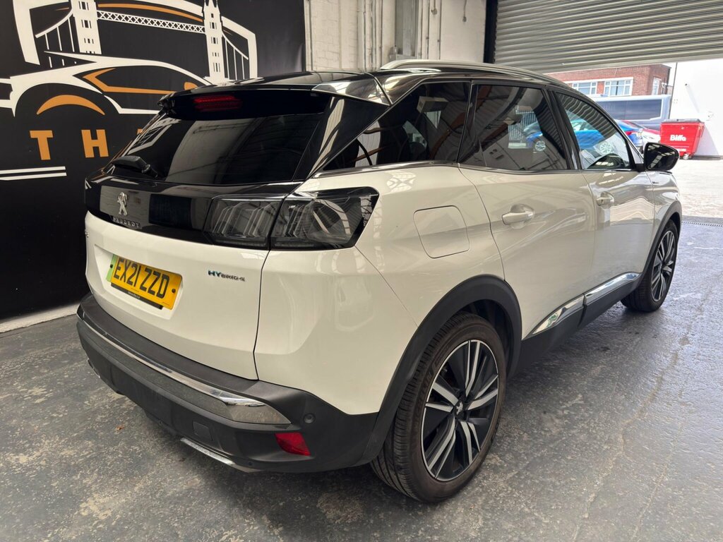 Peugeot 3008 1.6 13.2Kwh Gt E-eat 4Wd Euro 6 Ss White #2