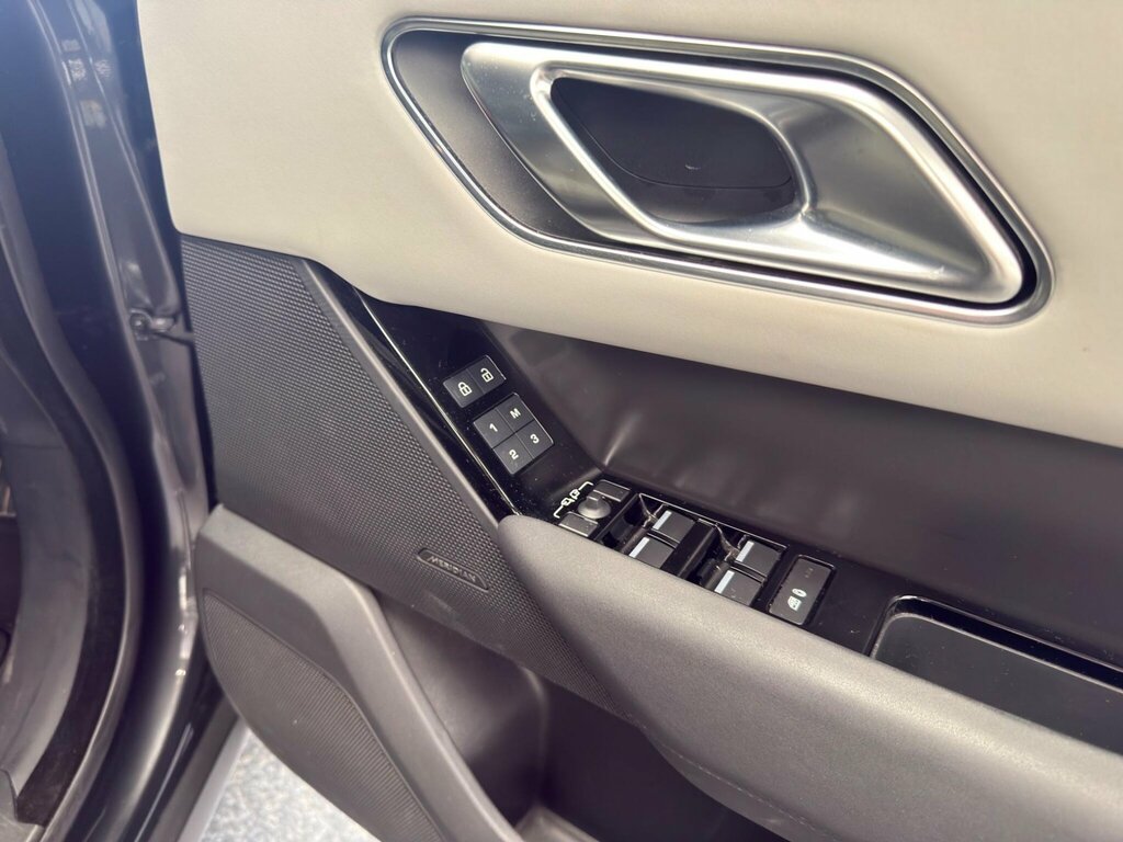 Land Rover Range Rover Velar Dynamic Se Black #10