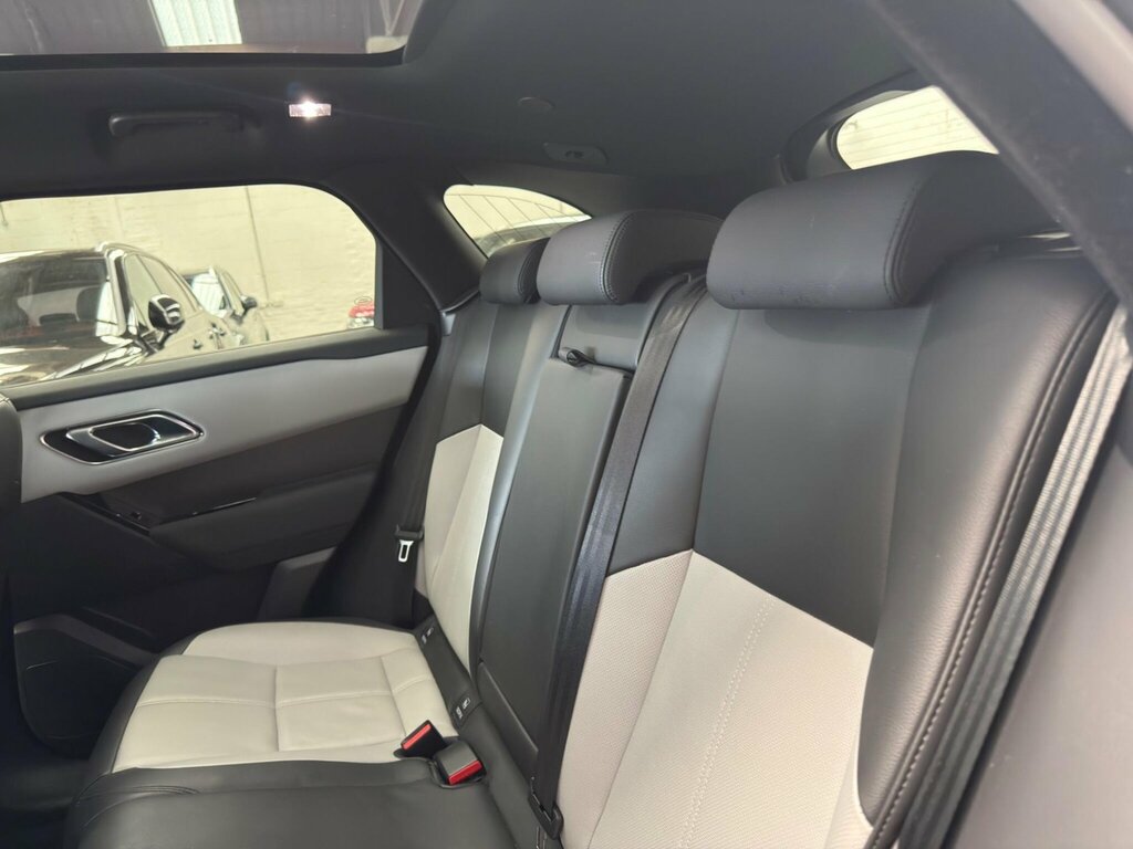 Land Rover Range Rover Velar Dynamic Se Black #25