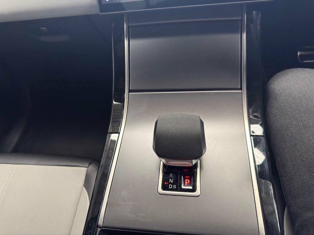 Land Rover Range Rover Velar Dynamic Se Black #17