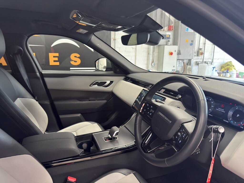 Land Rover Range Rover Velar Dynamic Se Black #9