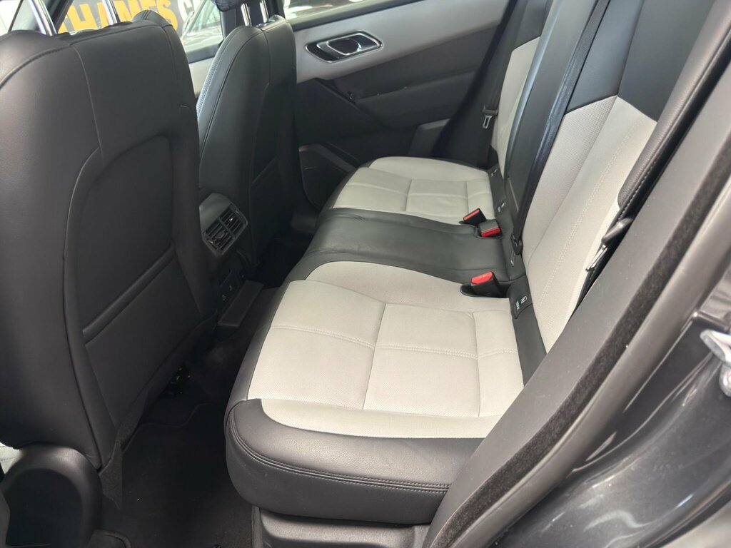 Land Rover Range Rover Velar Dynamic Se Black #26