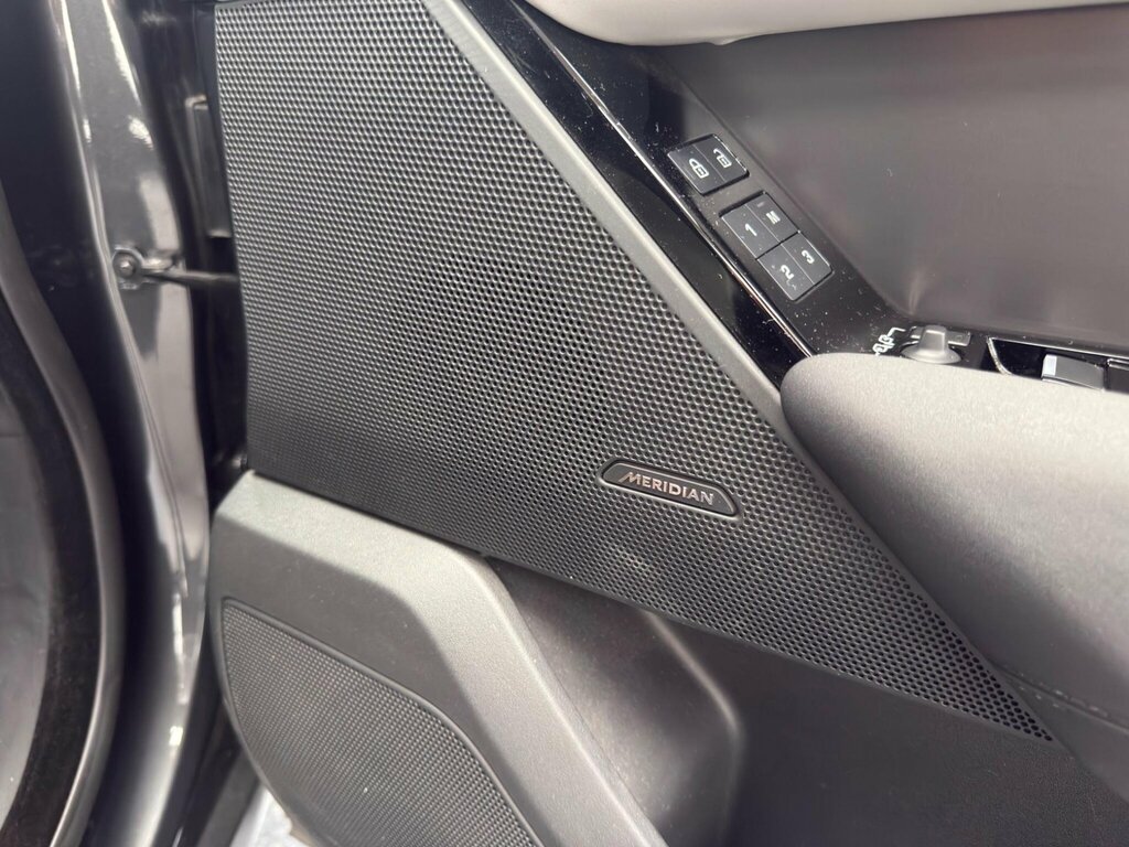 Land Rover Range Rover Velar Dynamic Se Black #11