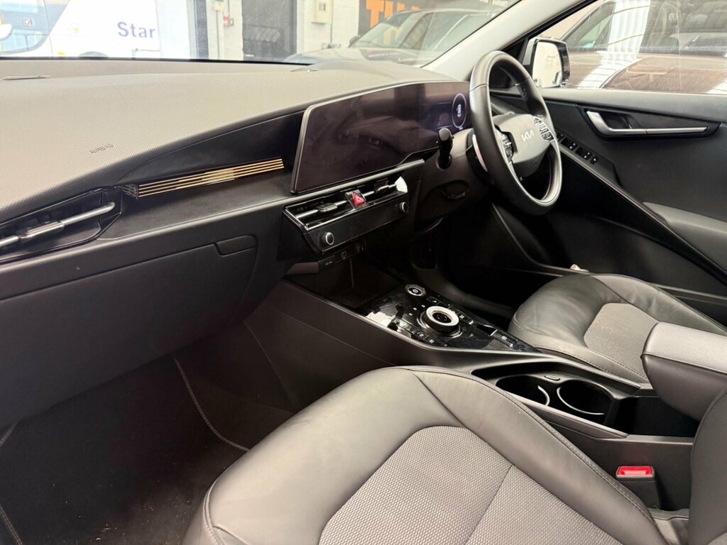 Kia e-Niro 64.8Kwh 4 Suv Black #14