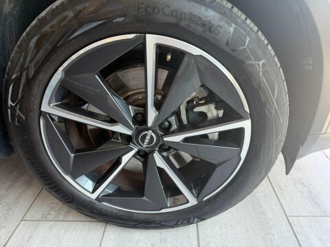 Nissan Qashqai 1.5 Dci Tekna #3