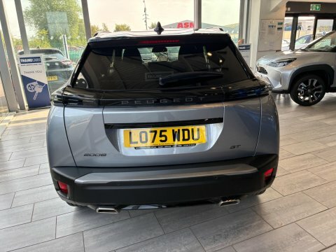 Peugeot 2008 1.2 Puretech Gt #6