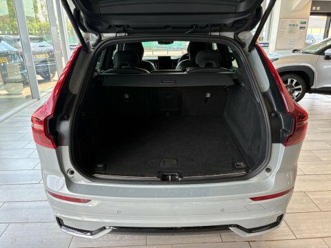 Volvo XC60 2.0 T8 Hybrid Inscription Pro Awd Geartronic Black #27