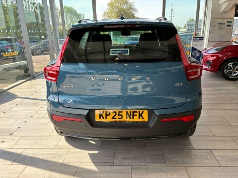 Volvo XC40 2.0 B4 Mhev #6