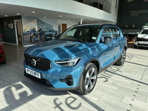 Volvo XC40 2.0 B4 Mhev