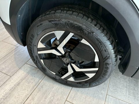 Peugeot 2008 1.2 Puretech Gt #5