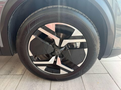 Peugeot 2008 1.2 Puretech Gt #3