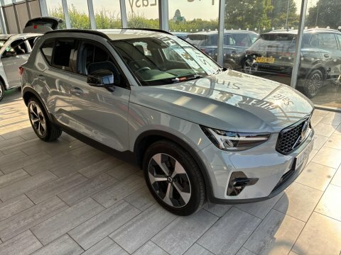Volvo XC40 2.0 B4 Mhev #3