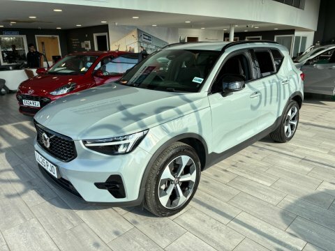 Volvo XC40 2.0 B4 Mhev