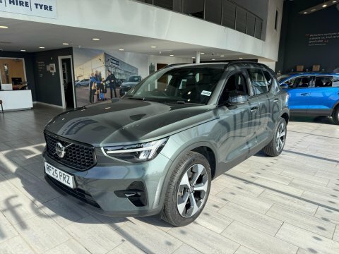 Volvo XC40 2.0 B4 Mhev