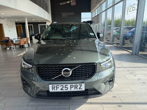 Volvo XC40 2.0 B4 Mhev #3