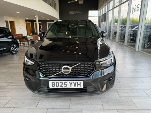 Volvo XC40 2.0 B4 Mhev  #2
