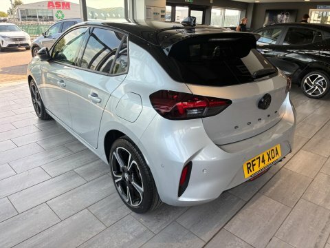 Vauxhall Corsa 1.4I 16V Se Ac Black #4
