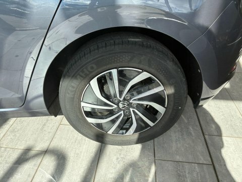 Volkswagen Polo #8