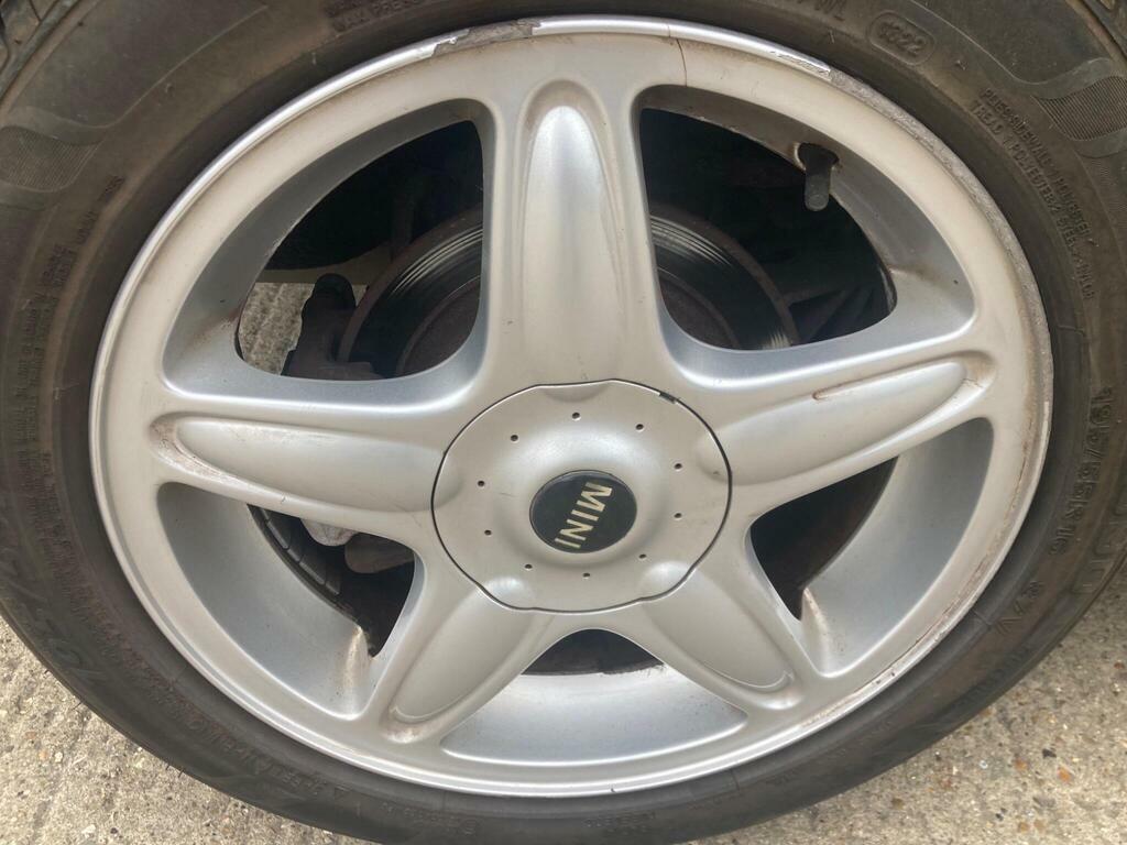 Mini Hatch Cooper 1.6 Cooper 118 Bhp Black #17