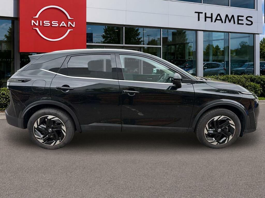 Nissan Qashqai 1.3 1.3 Dig-t Mhev N-connecta Euro 6 Ss GK74AOE Black #2