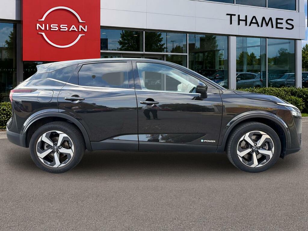 Nissan Qashqai 1.5 1.5 H E-power N-connecta Euro 6 Ss GY23ZPB Black #2