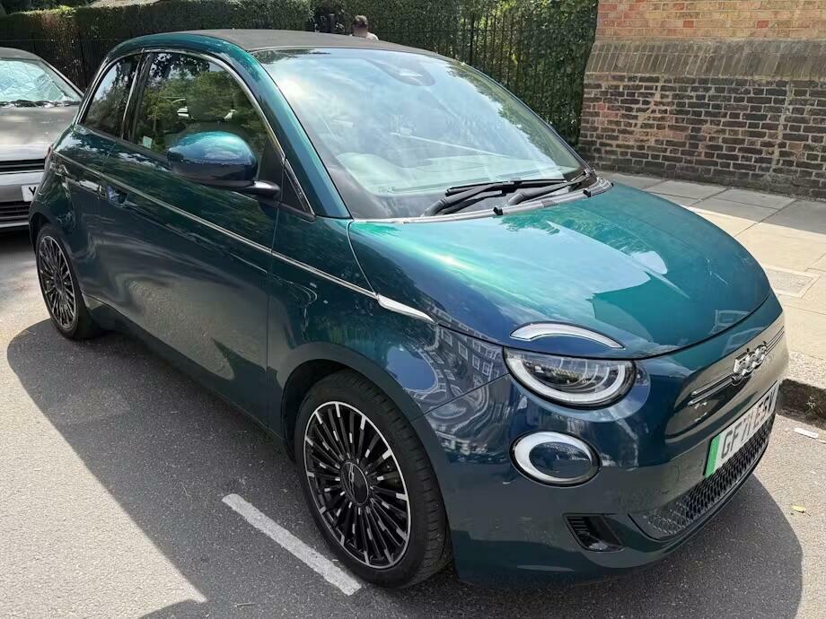 Fiat 500E 42Kwh La Prima 
