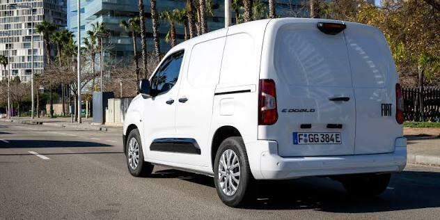 Fiat Doblo 1.5 1.5 Multijet3 Plus Panel Van 6Dr White #3
