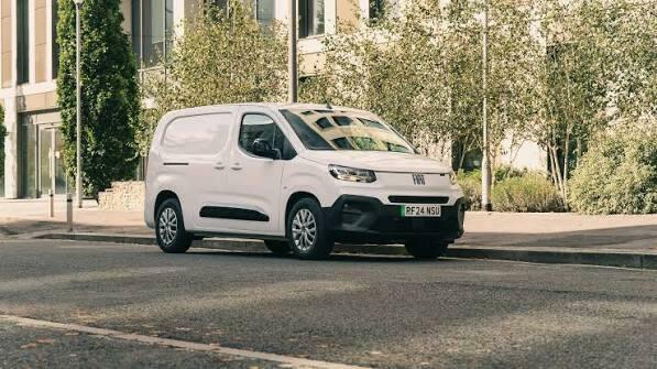 Fiat Doblo 1.5 1.5 Multijet3 Plus Panel Van 6Dr White #5