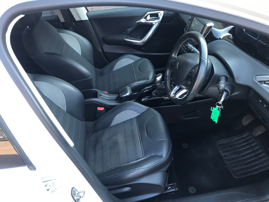 Peugeot 2008 1.6 Bluehdi Allure Suv Euro 6 S #4